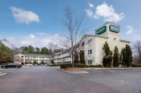 Suburban Studios Winston Salem-University Parkway - 15