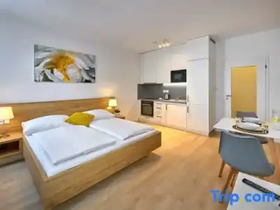 CityWest Apartments - 72