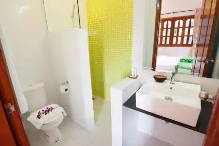 Suite Home Boutique - 41