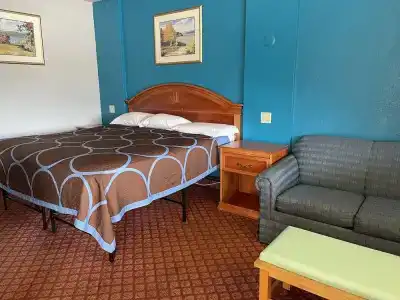 American Inn of Daytona - 32