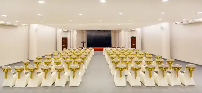 Melia Danang Beach Resort - 18
