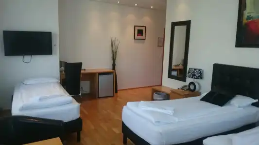 4th floor - 2