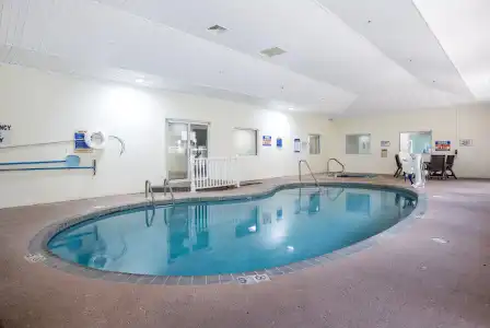 Red Roof Inn PLUS+ & Suites Savannah - I-95 - 24