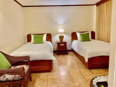 Surin Bay Inn - 34