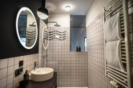 STAYERY Bielefeld Hauptbahnhof - 8