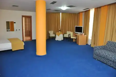 Airport Tirana - 125