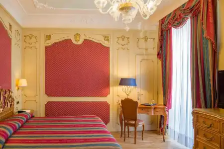 Regina Palace - 41