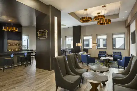 Embassy Suites By Hilton Pittsburgh Downtown - 27