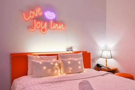 Collection O Joy Inn - Near T3 Terminal - 48