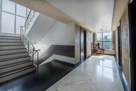 Raya Inn - 25