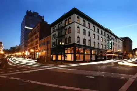 The Clyde Portland by Kasa Living - 8