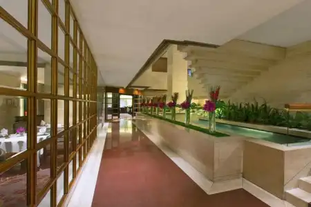 Sheraton Towers Singapore - 12
