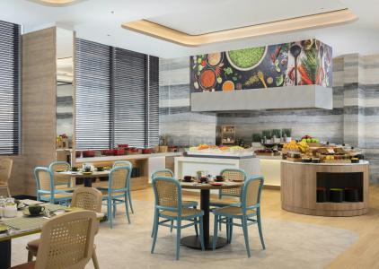 Hilton Garden Inn Jakarta Taman Palem - 22
