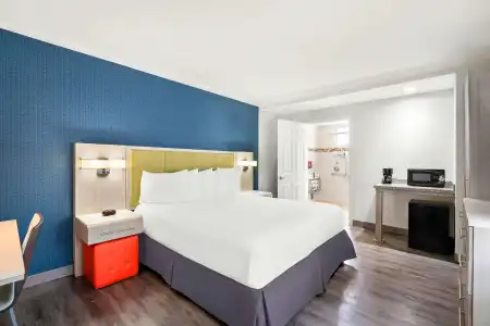 SureStay by Best Western Santa Monica - 32