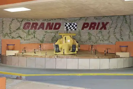 Grand Prix Motel on the Beach - 22
