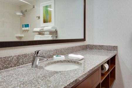 Drury Inn & Suites Columbia Stadium Boulevard - 40