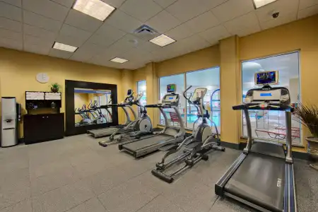 Hampton Inn & Suites Oklahoma City-Bricktown - 19