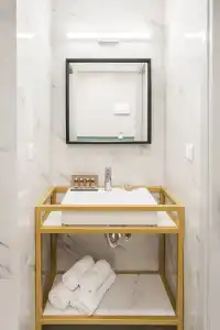 Step One | Luxury Suites Right in the Heart of Acropolis Next to Metro Station - 56