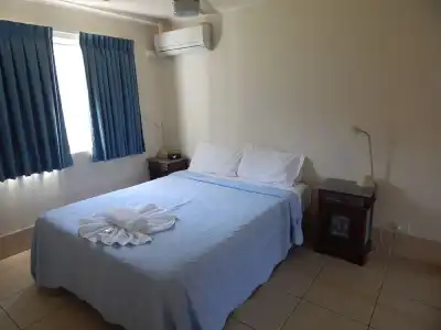 Tranquil Shores Holiday Apartments - 38