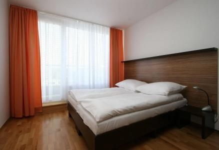 ApartAngel - 2