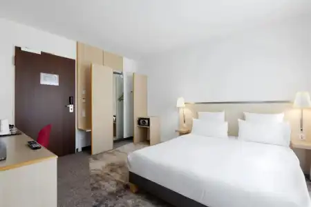 Novotel Berlin Mitte - 30