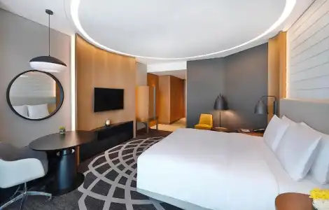 Double Tree by Hilton Dubai Business Bay - 76