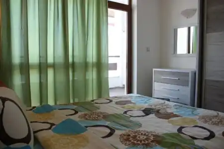 White Coast Beach Apartments - 19