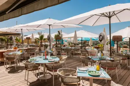 Mondrian Cannes - 21