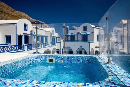 Roula Villa Studios & Apartments - 128