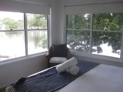 Noosa Entrance Waterfront Resort - 74