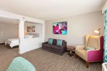 Hilton Garden Inn Daytona Beach Airport - 81