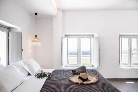 Caldera Cliff Illusion Suites - 93