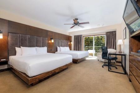 The Peaks Resort and Spa - 41