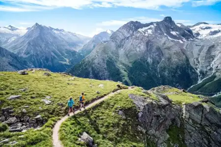 WaldFletschhorn Private Whole in Saas-Fee: 360 Alpine Views & Sauna - 10