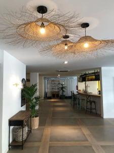 Windsor Tossa – Adults Only +16 - 11