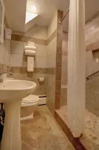Senator Inn & Spa - 120