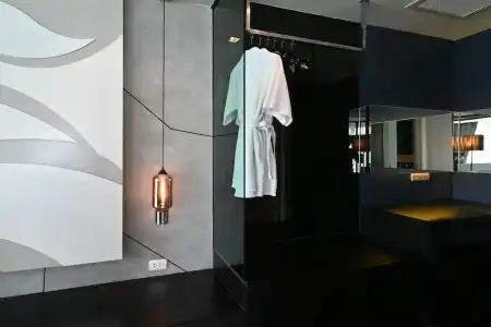 @T Boutique - 218