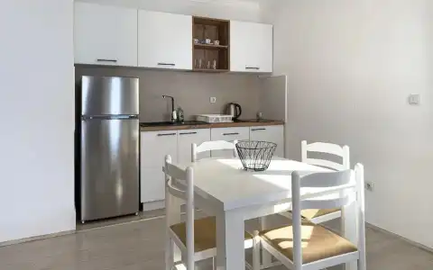 Open Sea Luxury Apartments - 102
