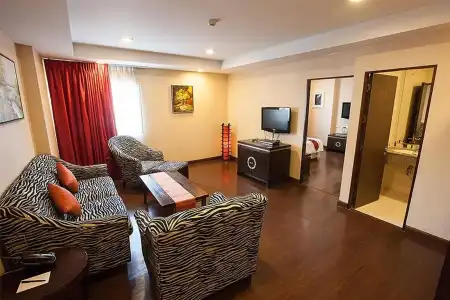 Club Mahindra Mac Boutique - 2