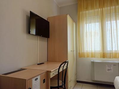 Ariston - 11