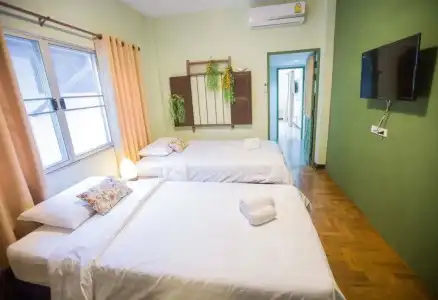 iRoom Boutique House - 1