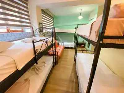 CityHub - Hostel - 18