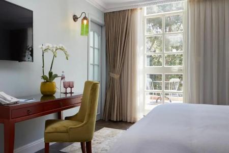 Carmella Boutique - Spa & Shelter Access - 45