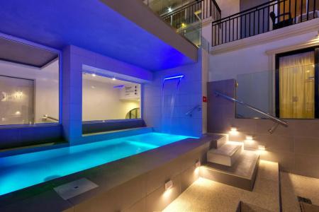 Pergola & Spa - 15