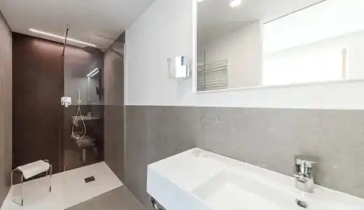Garda Lake Suite - 75