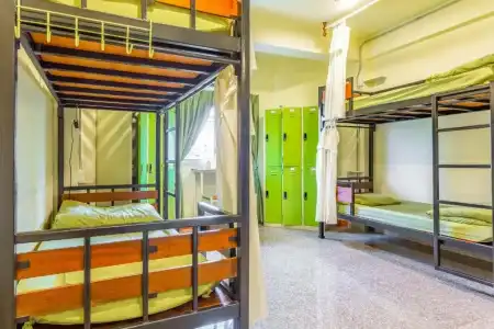 OYO 928 Leaf Hostel - 50