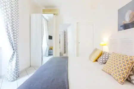 B&B Piazza Fratti - 45