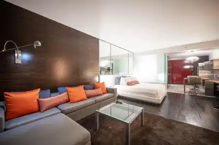 Beautiful Palms Place Suite - 456