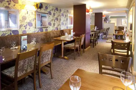 Premier Inn London County Hall - 18