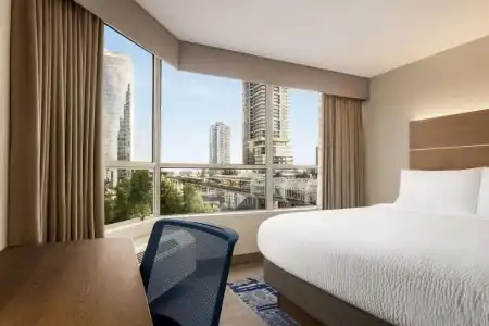 Holiday Inn Express Vancouver-Metrotown (Burnaby) by IHG - 63